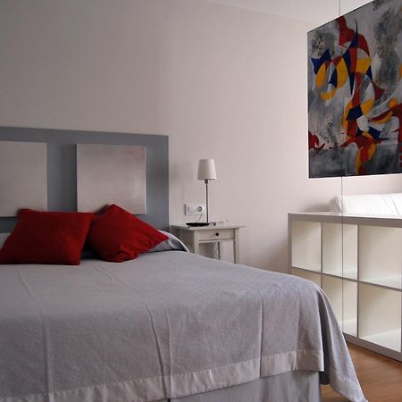 Apartamentos Plaza Mayor يانس المظهر الخارجي الصورة